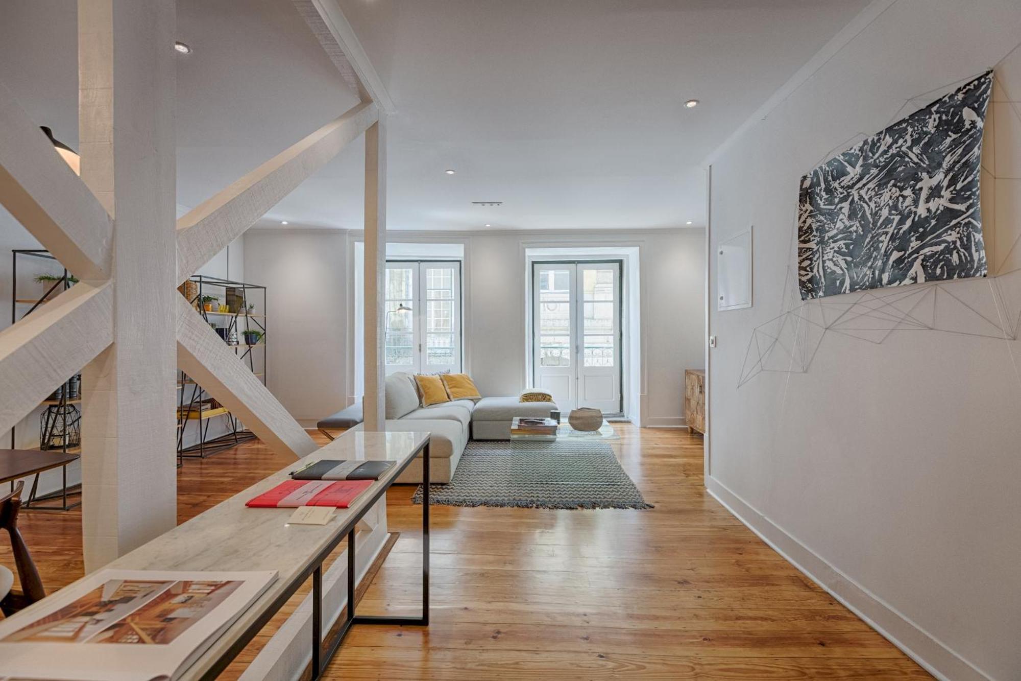 Architectural Gem In Bica Apartment Lisbon Exterior photo